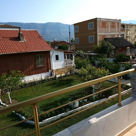 Apartmet Dritan Belulaj Apartamento Orikum Exterior foto